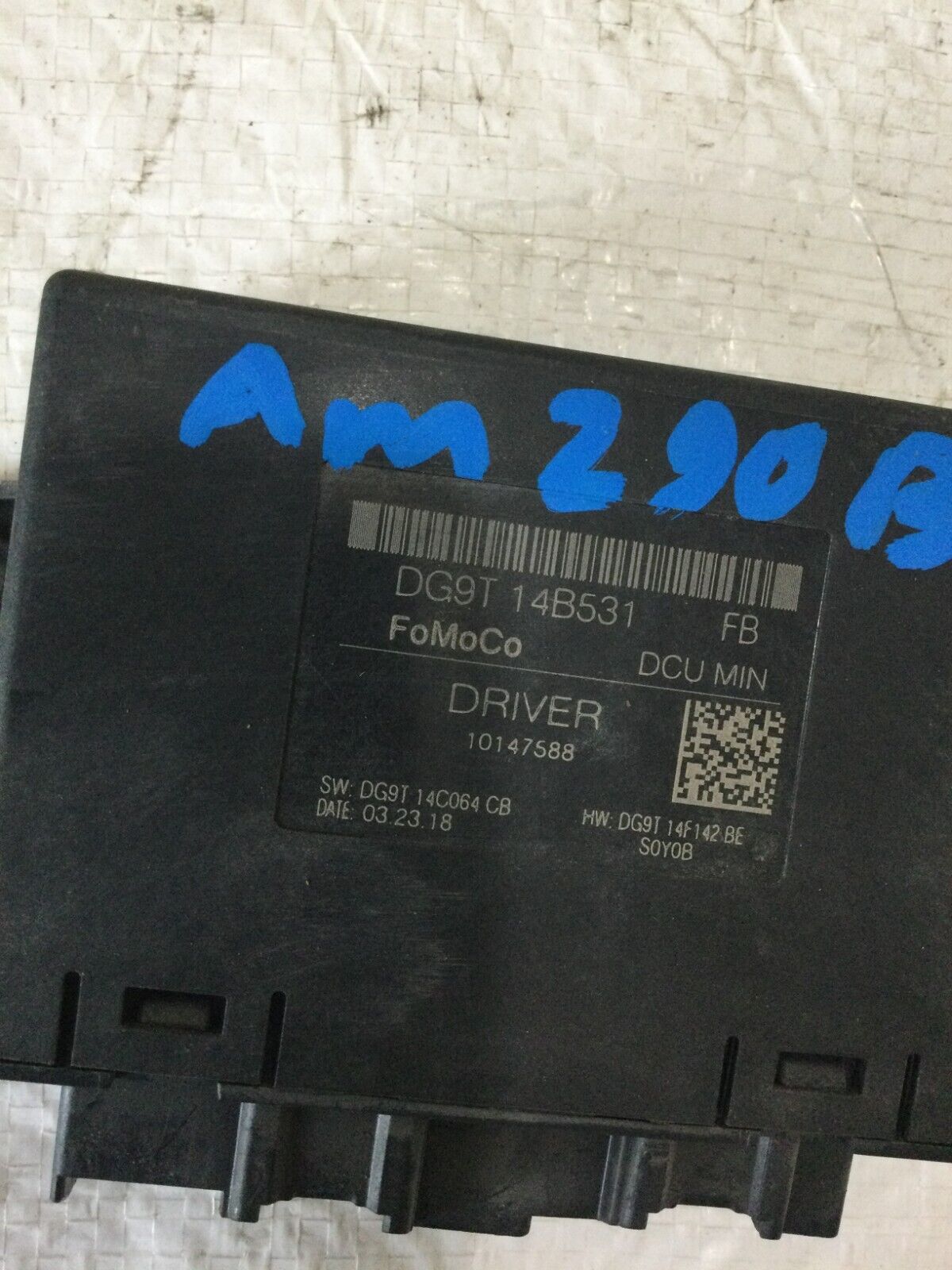 2018 Ford F-150  Front Left Driver Side Door Window Control Module OEM