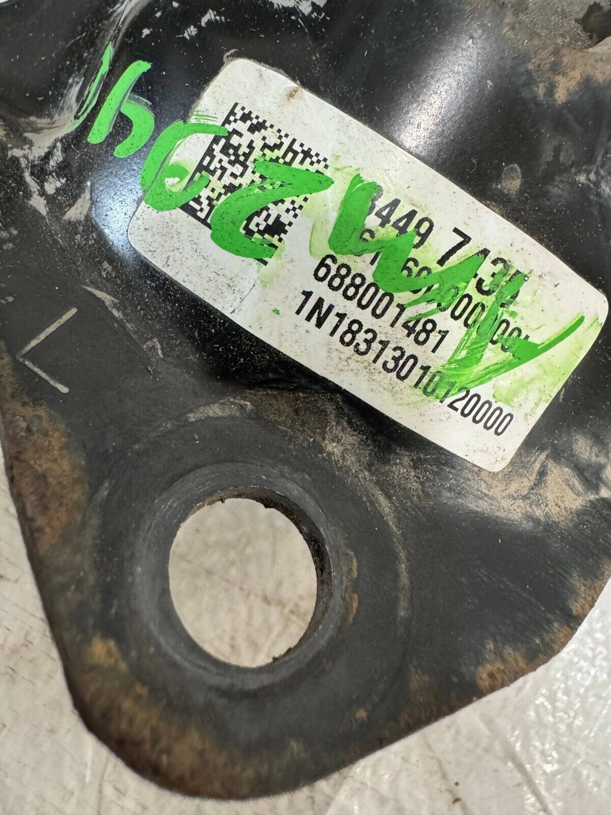 2019 Chevrolet Silverado 1500 Engine Frame Mount 84497435 OEM