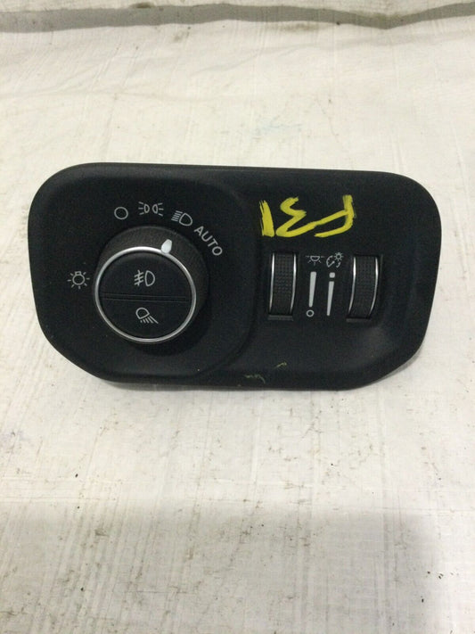 2021 RAM 3500  Headlight Switch W/ Trim OEM 68156061AD OEM