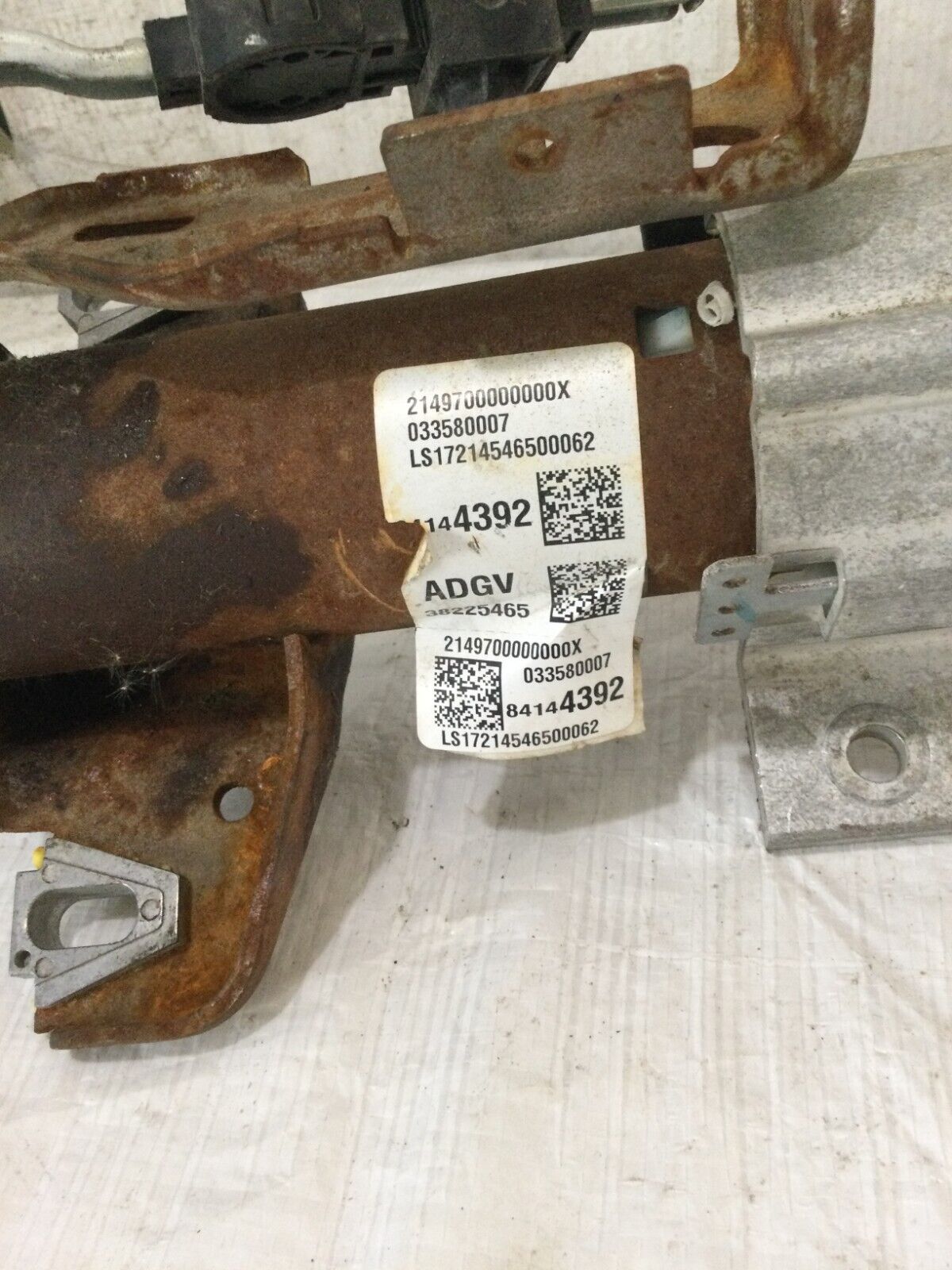 2018 Chevrolet Silverado 1500 Steering Column Assembly 84144392 OEM OPT N33