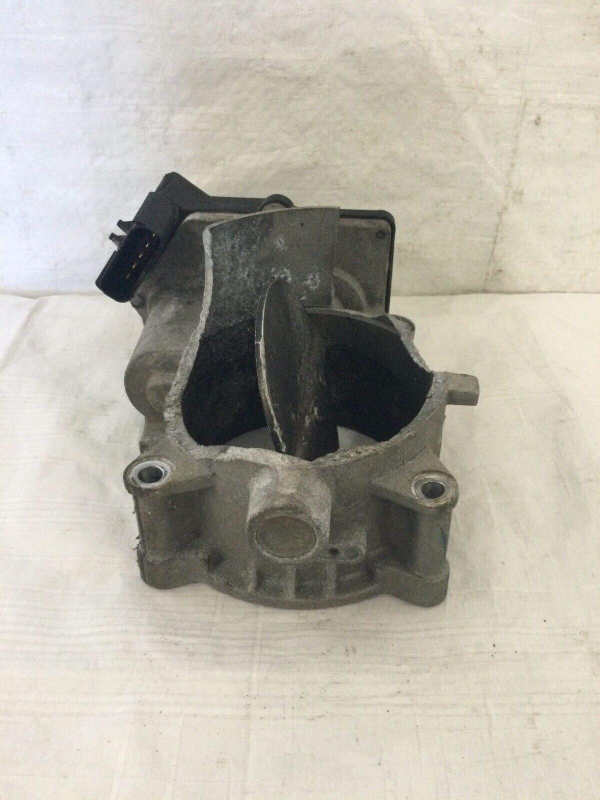 2018 Dodge Ram 3500 Cummins Air Fuel Throttle Valve 6.7L Diesel  5314215 OEM