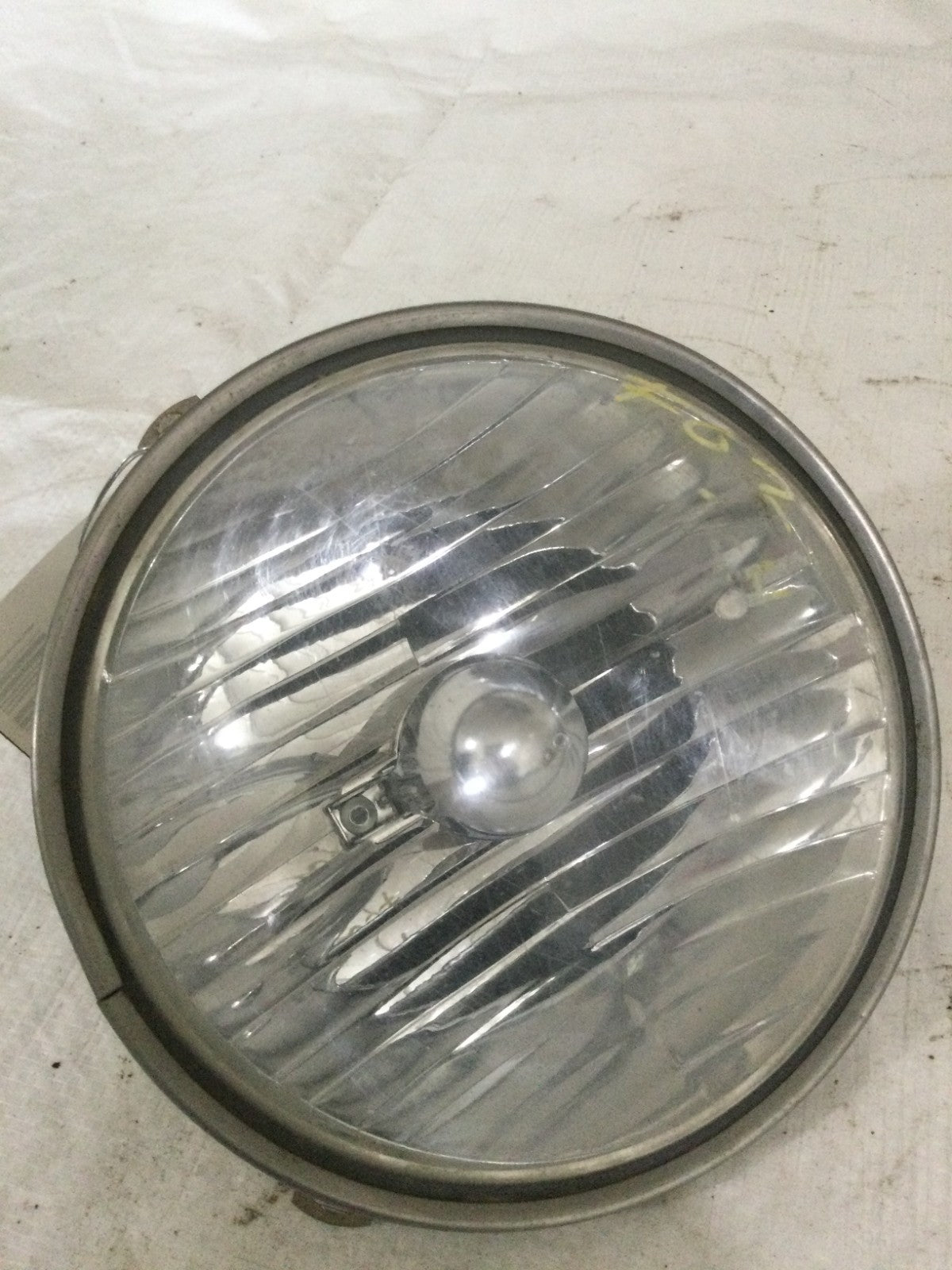 2017 Jeep Wrangler Passenger Right Headlight OEM 55078148AD