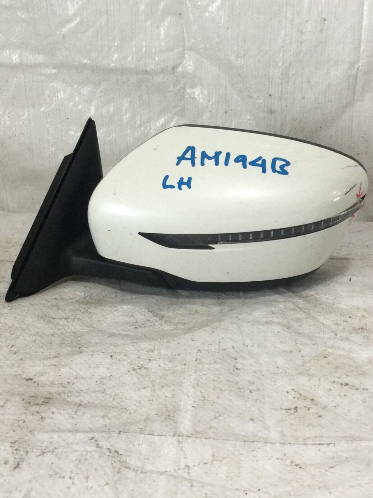 2019 Nissan Rogue Door Mirror w/ Signal Left Side Power OEM 963029TB1C (Damaged)