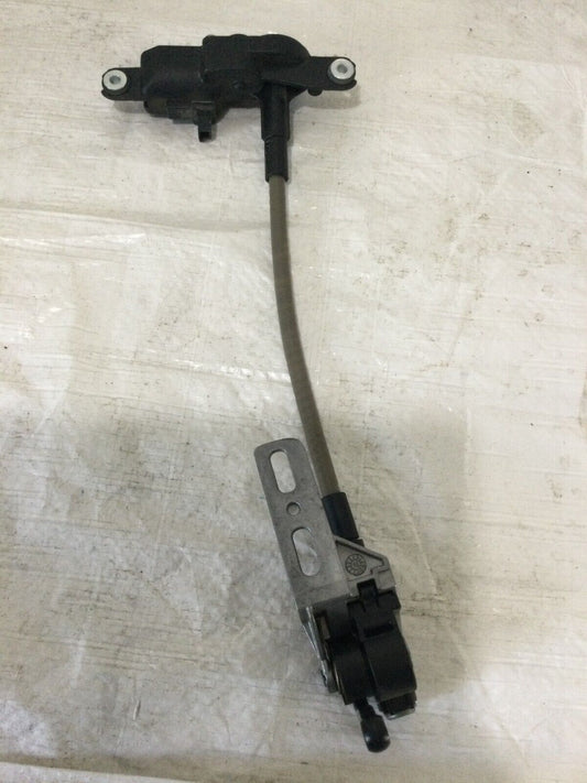 2011 Mercedes Benz Rear Right Side Quarter Window Motor 2518201942 OEM
