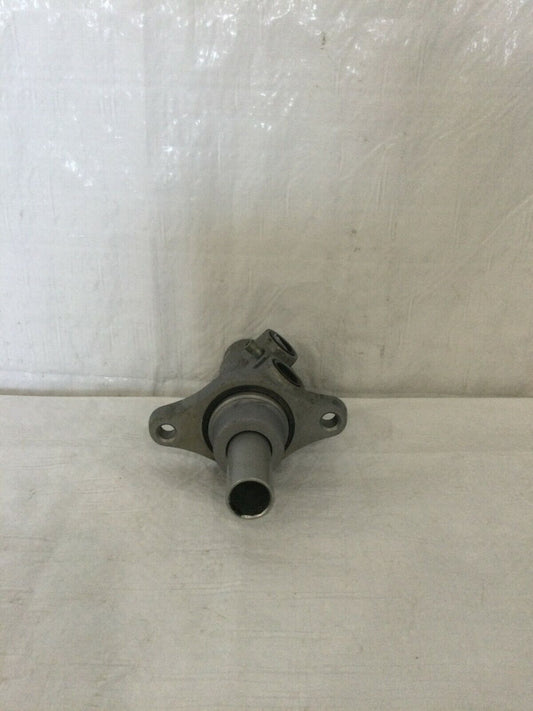 2013 Mitsubishi RVR Master Brake Cylinder OEM