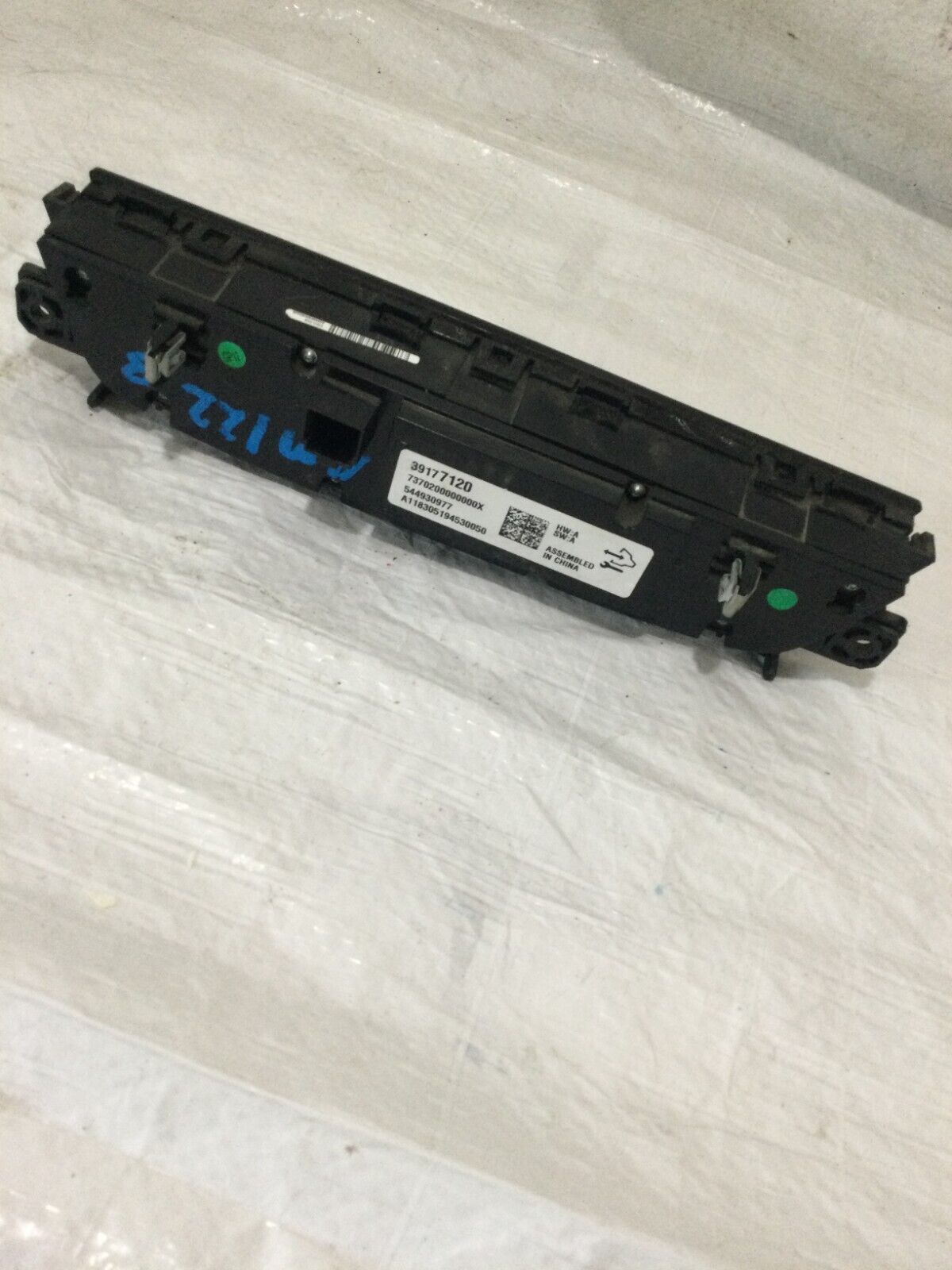 2018-2020 Buick Regal Preferred II A/C Heater Control OEM 39177120