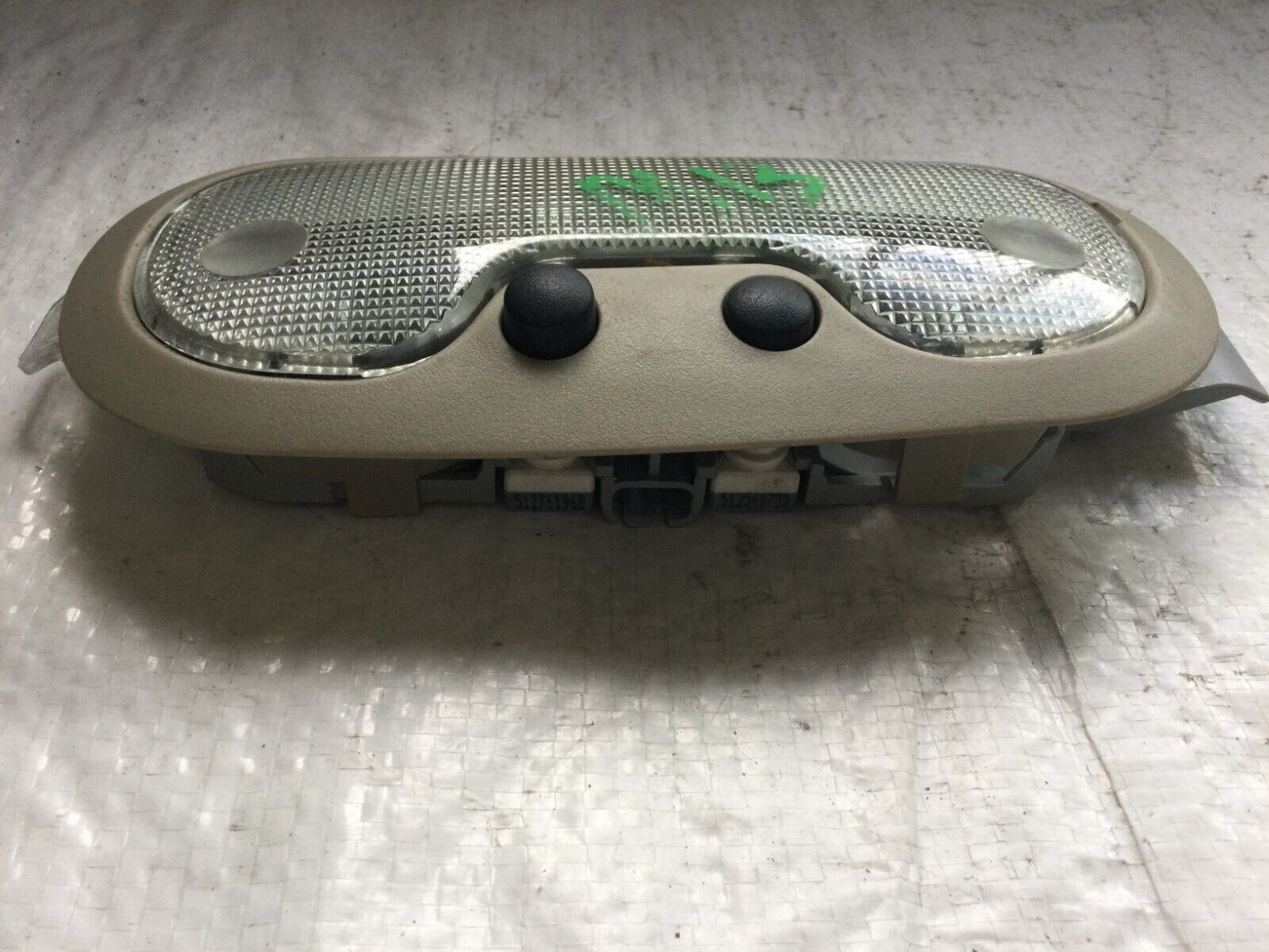 2003-2006 Cadillac Escalade Overhead Rear Dome Light OEM VC4244