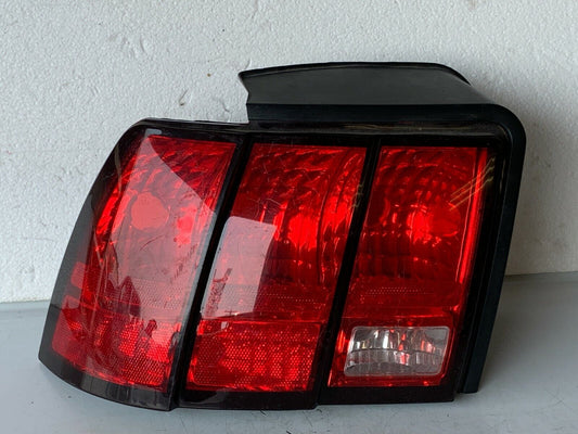2004 Ford Mustang Tail Light Lamp Rear Left Driver Side OEM LH
