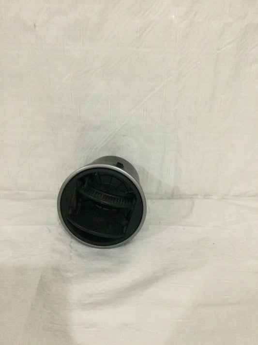 2010 Mazda 3 Dash Vent air AC A/C Left or Right BBM 464730 OEM