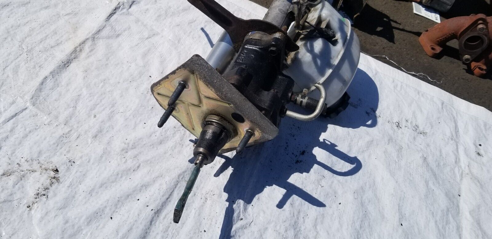 2003 Cadillac Escalade EXT Hydro Power Brake Booster OEM 18045894