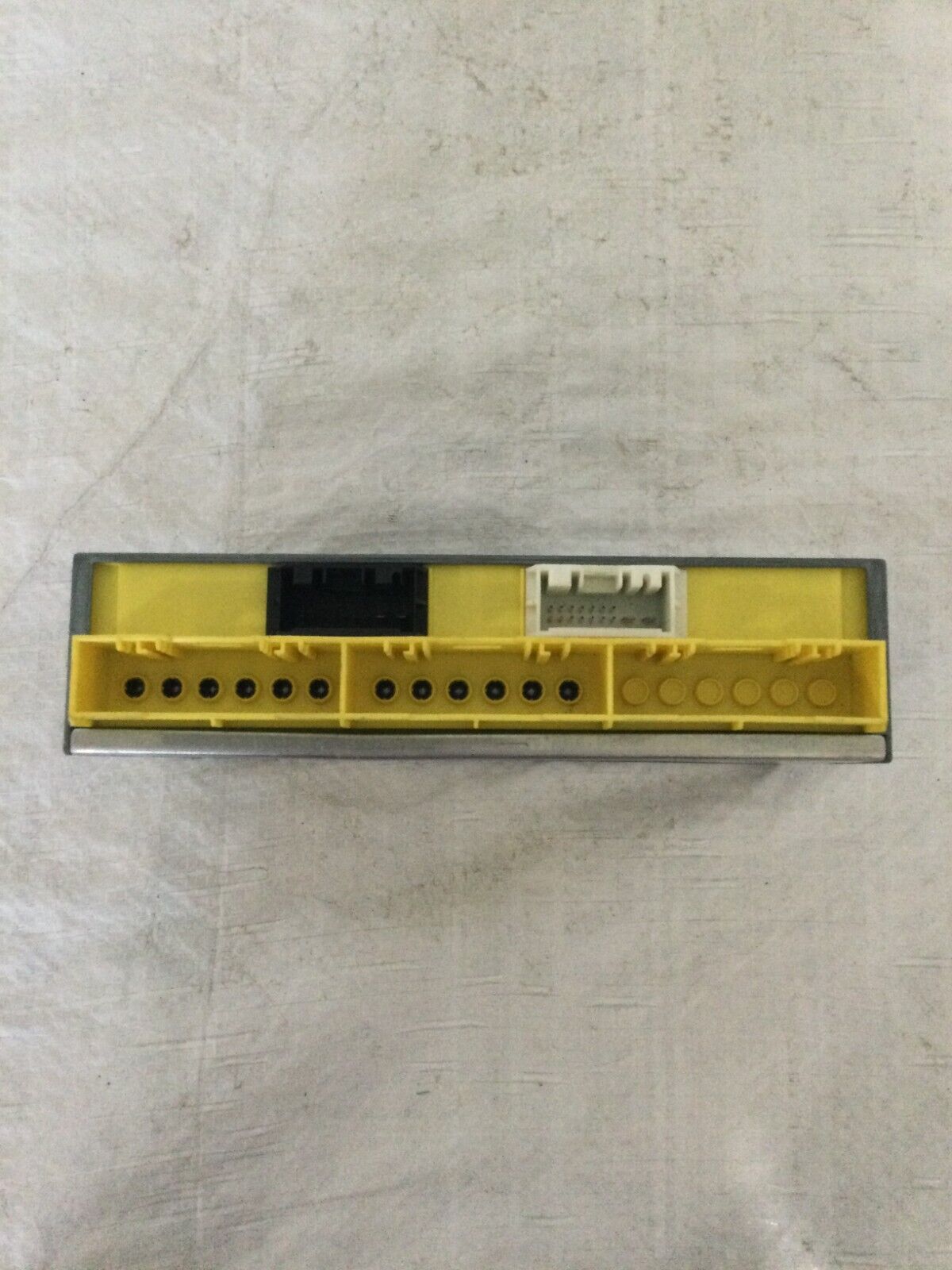  2004 BMW 745i E65/E66 SRS Control Module OEM 6933021