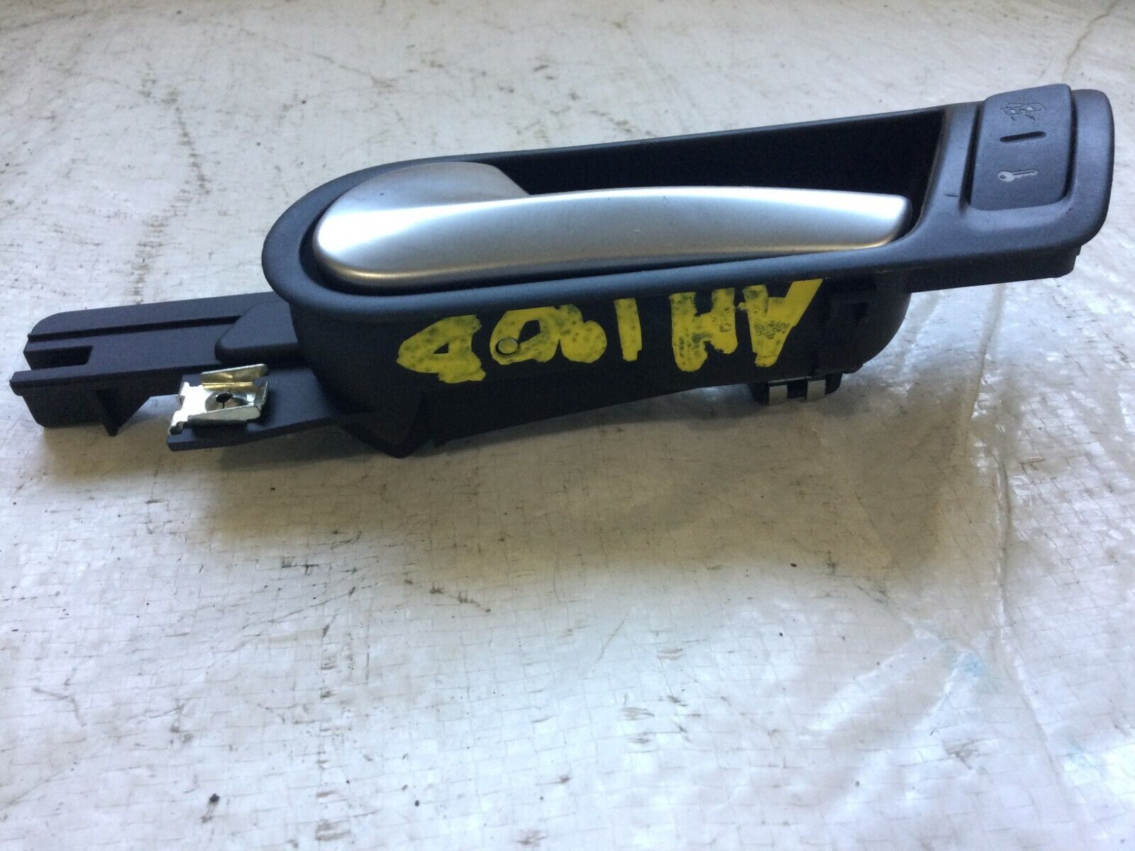 2006 Volkswagen Jetta Front Driver Left Interior Door Handle OEM 1K1837113