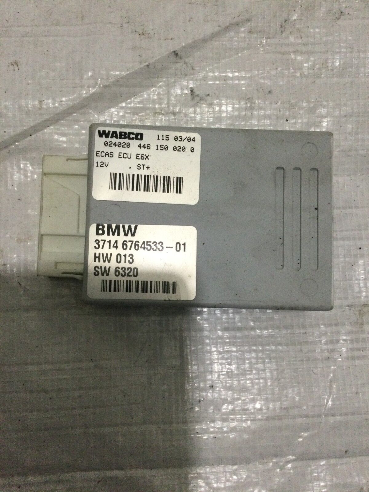 2004 BMW 7-Series Air Suspension  Pump Control  Module  OEM