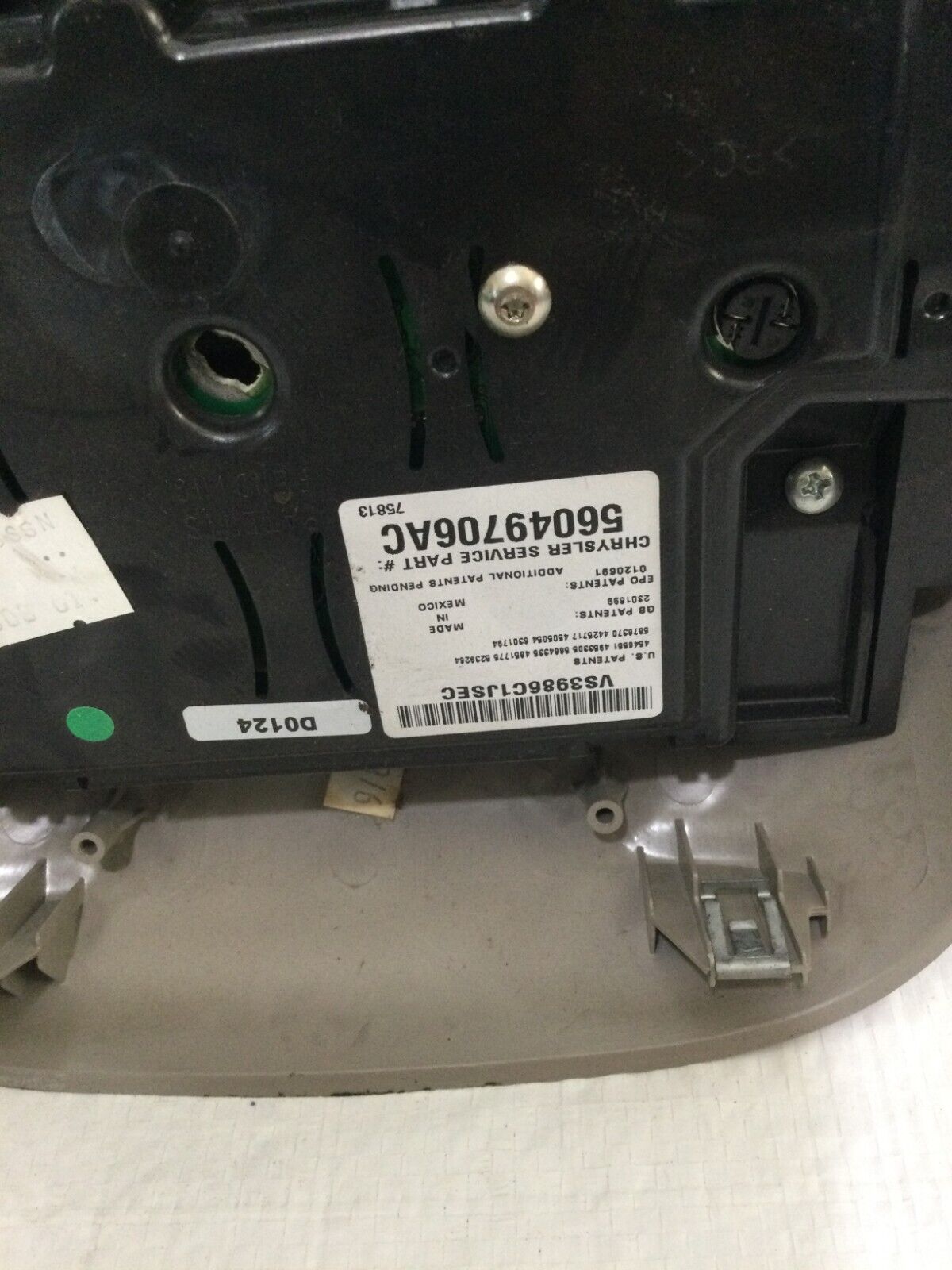 2004 Dodge Ram Overhead Console Dome Map Lights Digital Display OEM 56049706AC