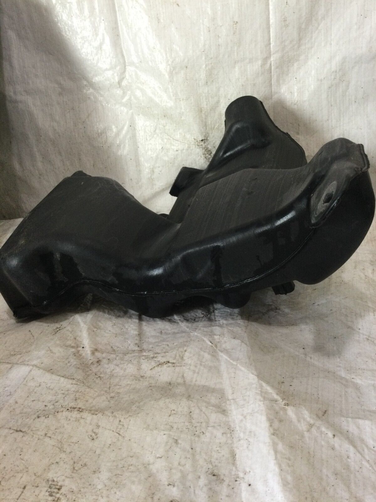 2017 Buick Regal Windshield Washer Reservoir Bottle OEM 13480309 ( DAMAGE TAB )