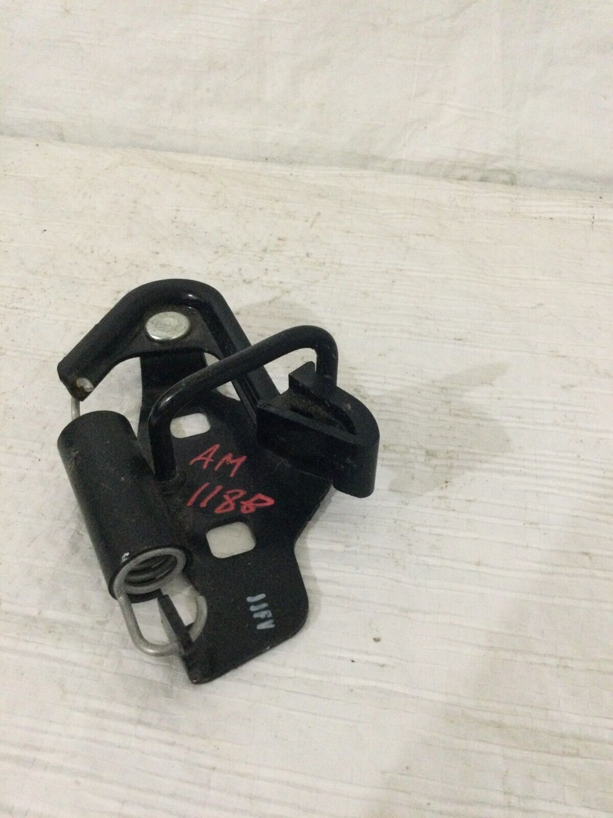 2019 Ford Taurus Lid Lock Latch Striker Release OEM