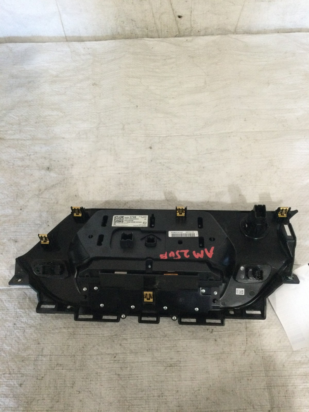 2019-2021 Chevrolet Blazer  Information Display Screen OEM 84563748