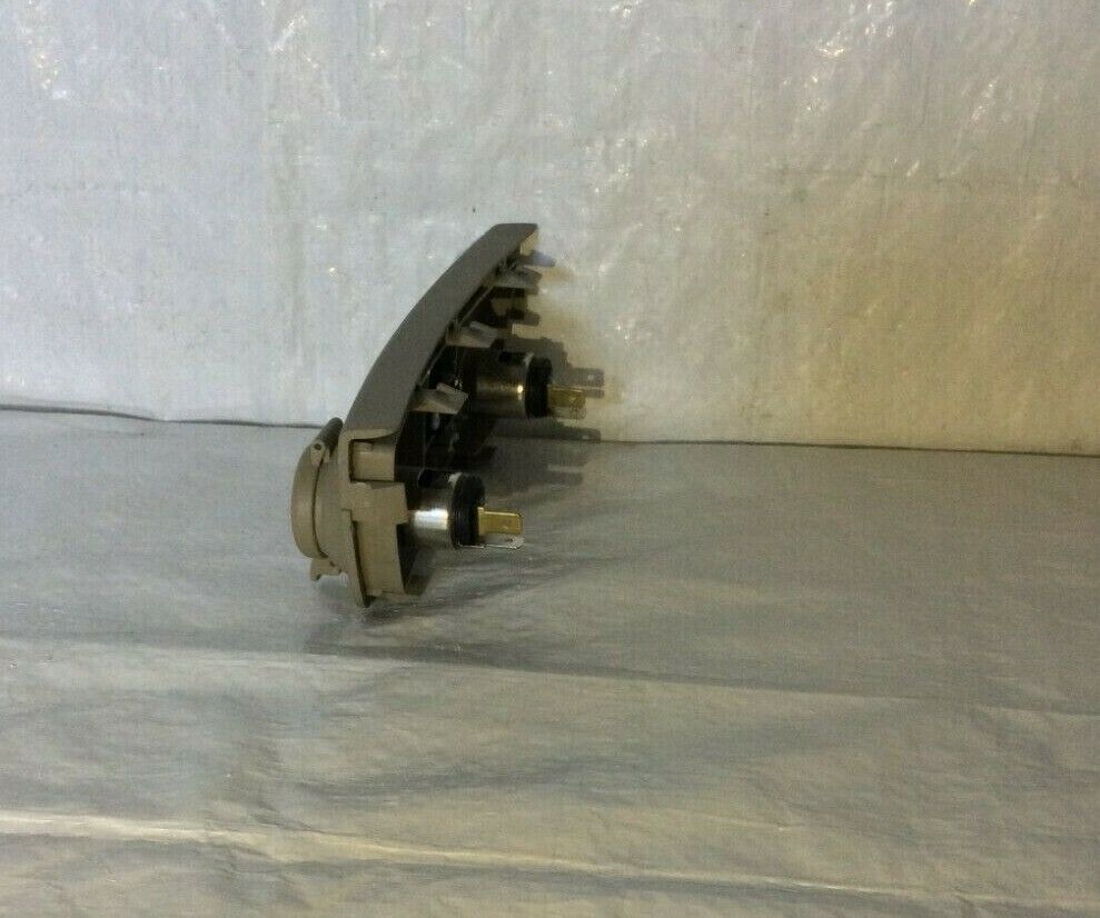 2007-2009 Hyundai Elantra Center Console Power Outlet Panel OEM