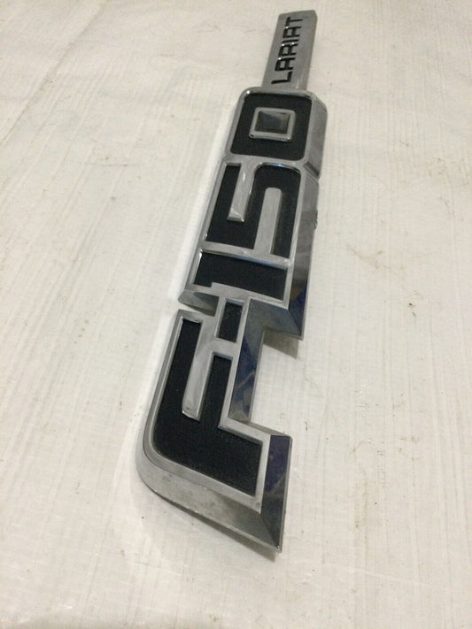 2009 Ford F-150 Front Right Side  Lariat Fender Emblems OEM
