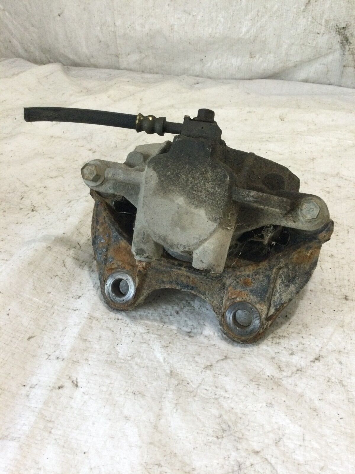 2007 Cadillac Escalade Rear Left Side   Brake Caliper OEM