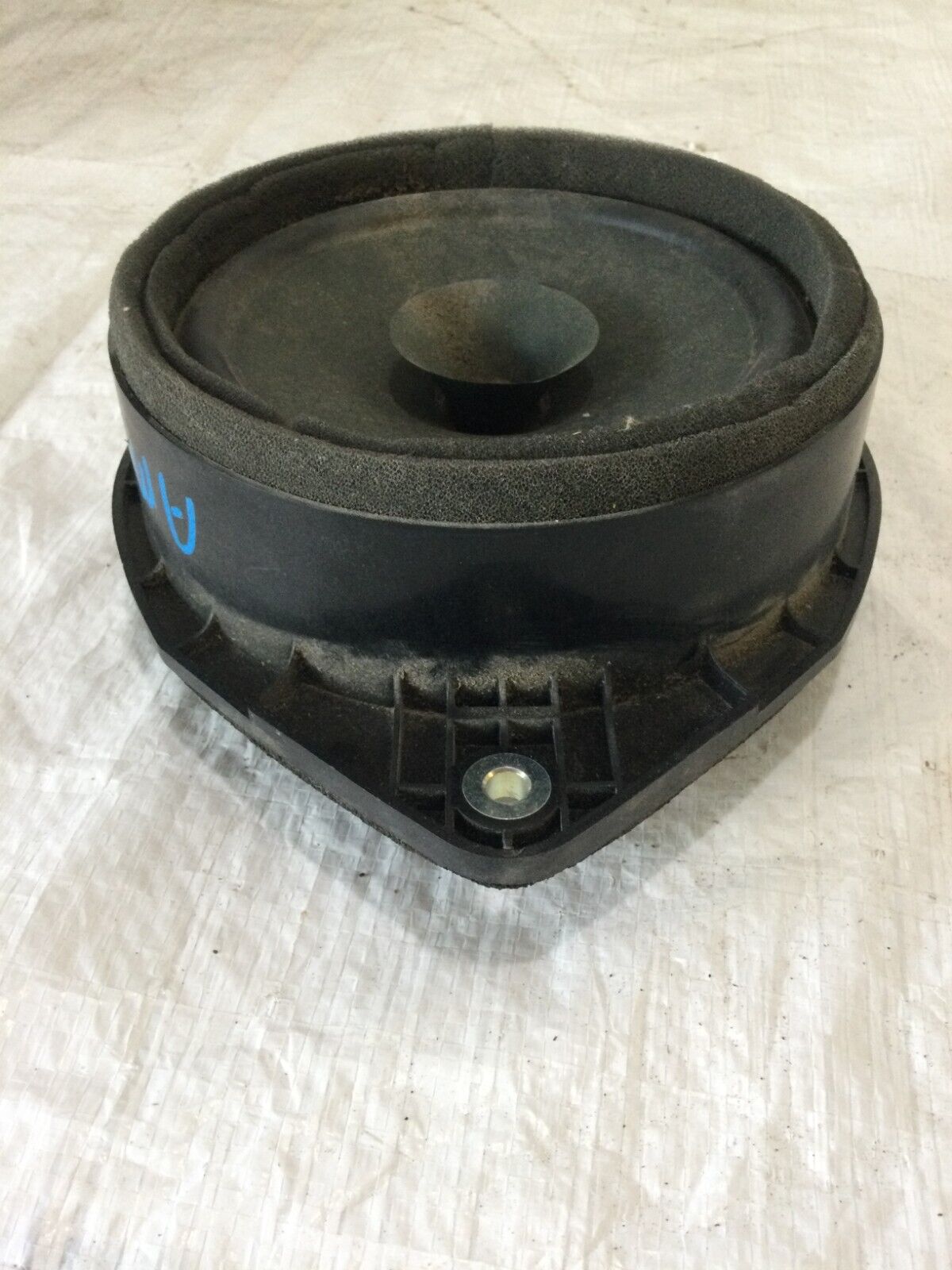 2018 Chevrolet Silverado 1500  Rear Left Side Door Speaker  22753364  OEM