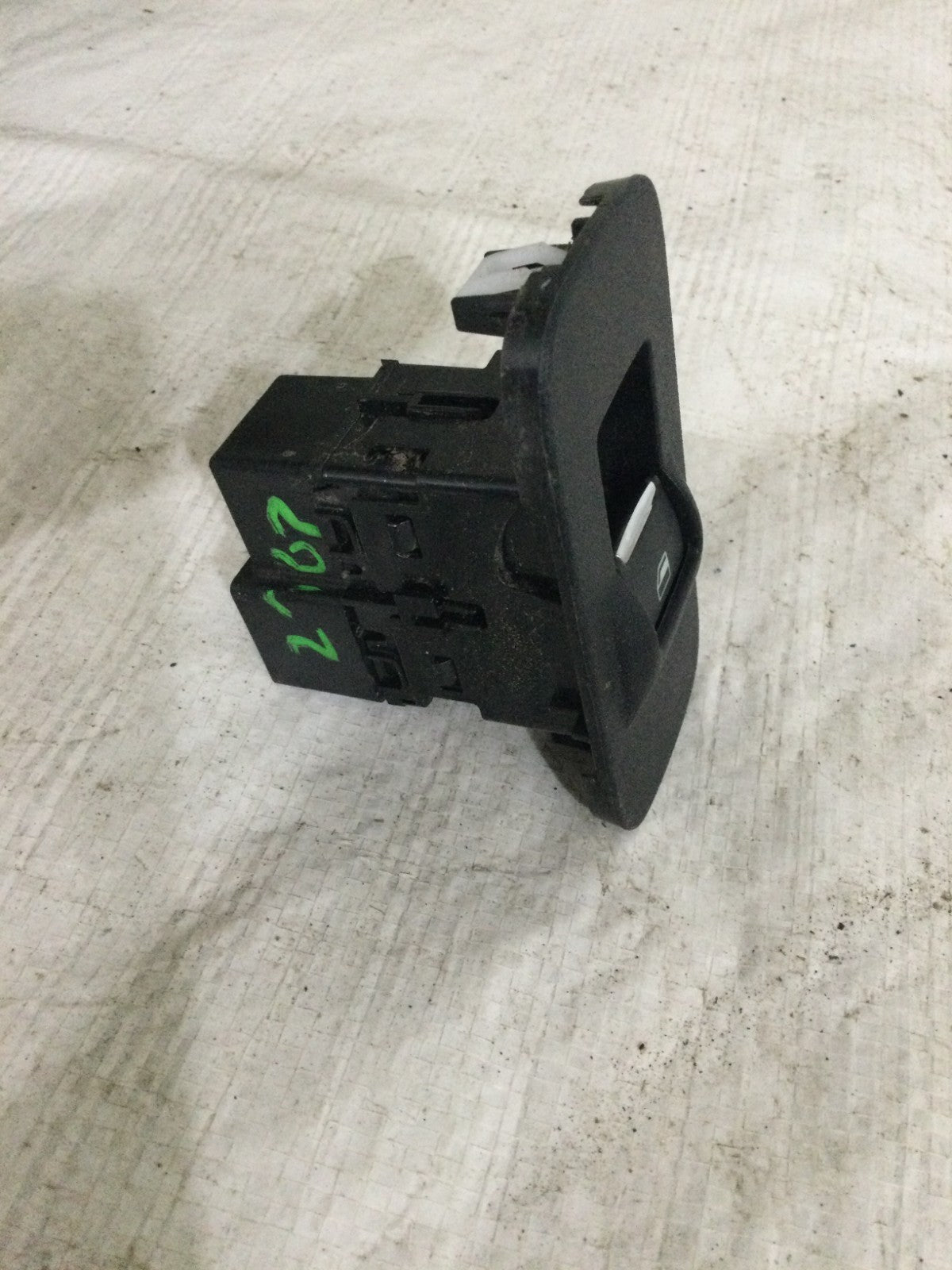 2019 Ford F-150 Rear Left Window Switch OEM FL3B-14A564-A