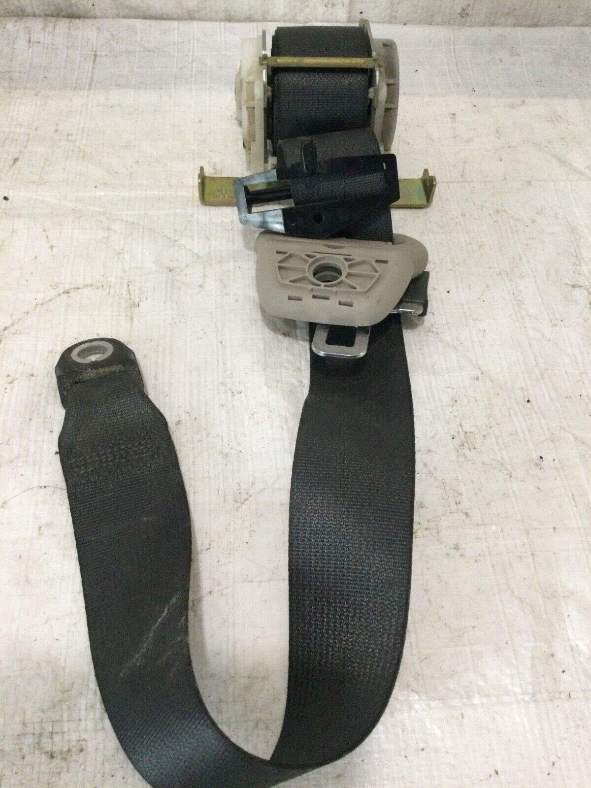 2005 Dodge Ram 1500 Rear Right Seat Belt OEM