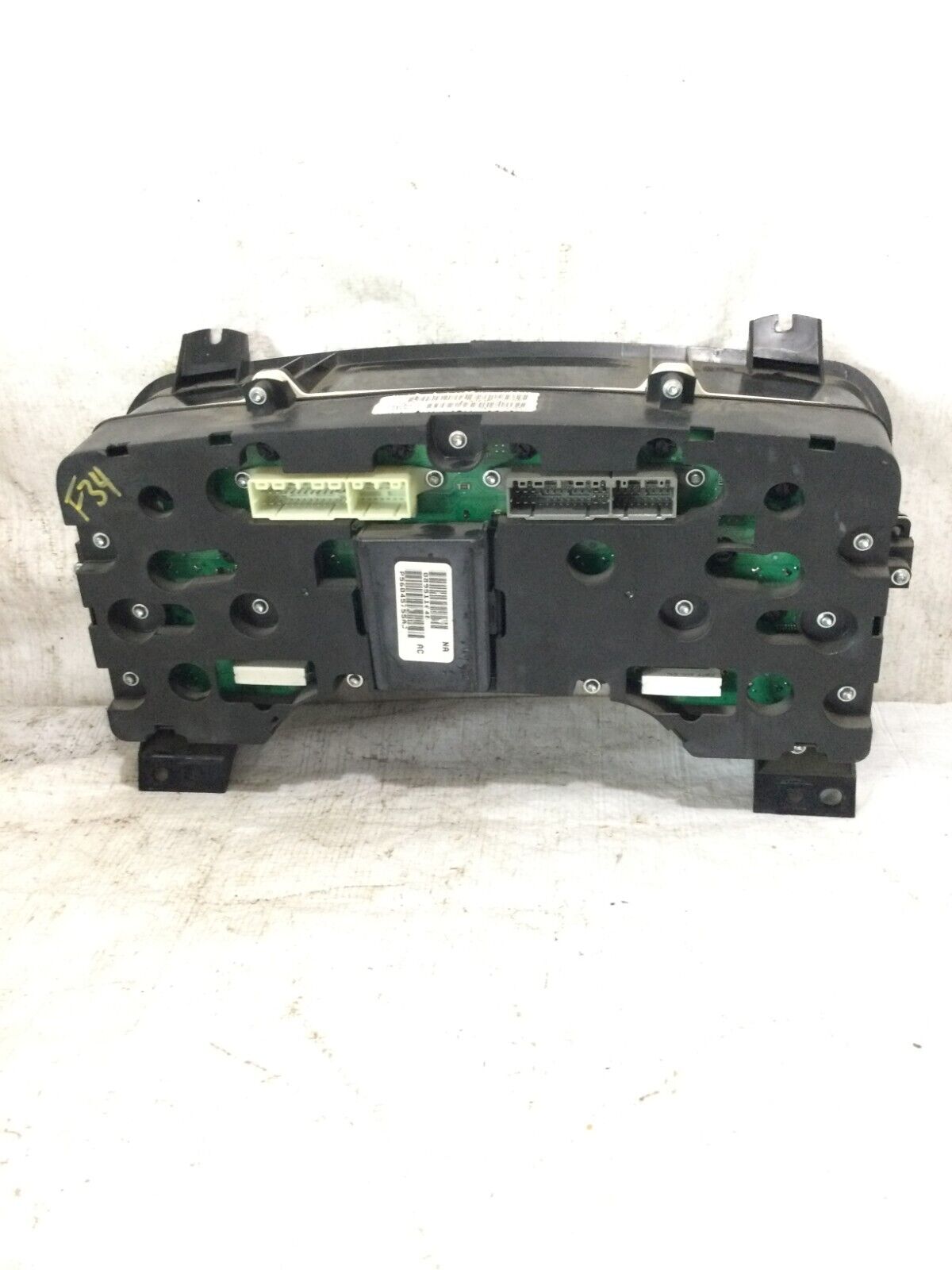 2005 Dodge Ram 1500 Speedometer Instrument Cluster 56051102AG OEM
