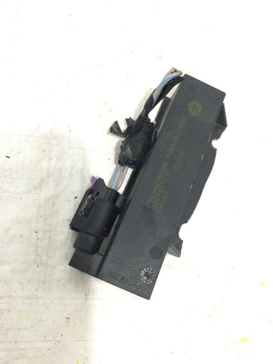 2013-2018 Ram 1500 Passive Entry Antenna Control Module 68186636AA OEM