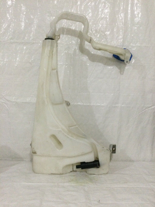 2007 Volkswagen Touarag Windshield Washer Fluid Reservoir Tank OEM 7L0955453D 