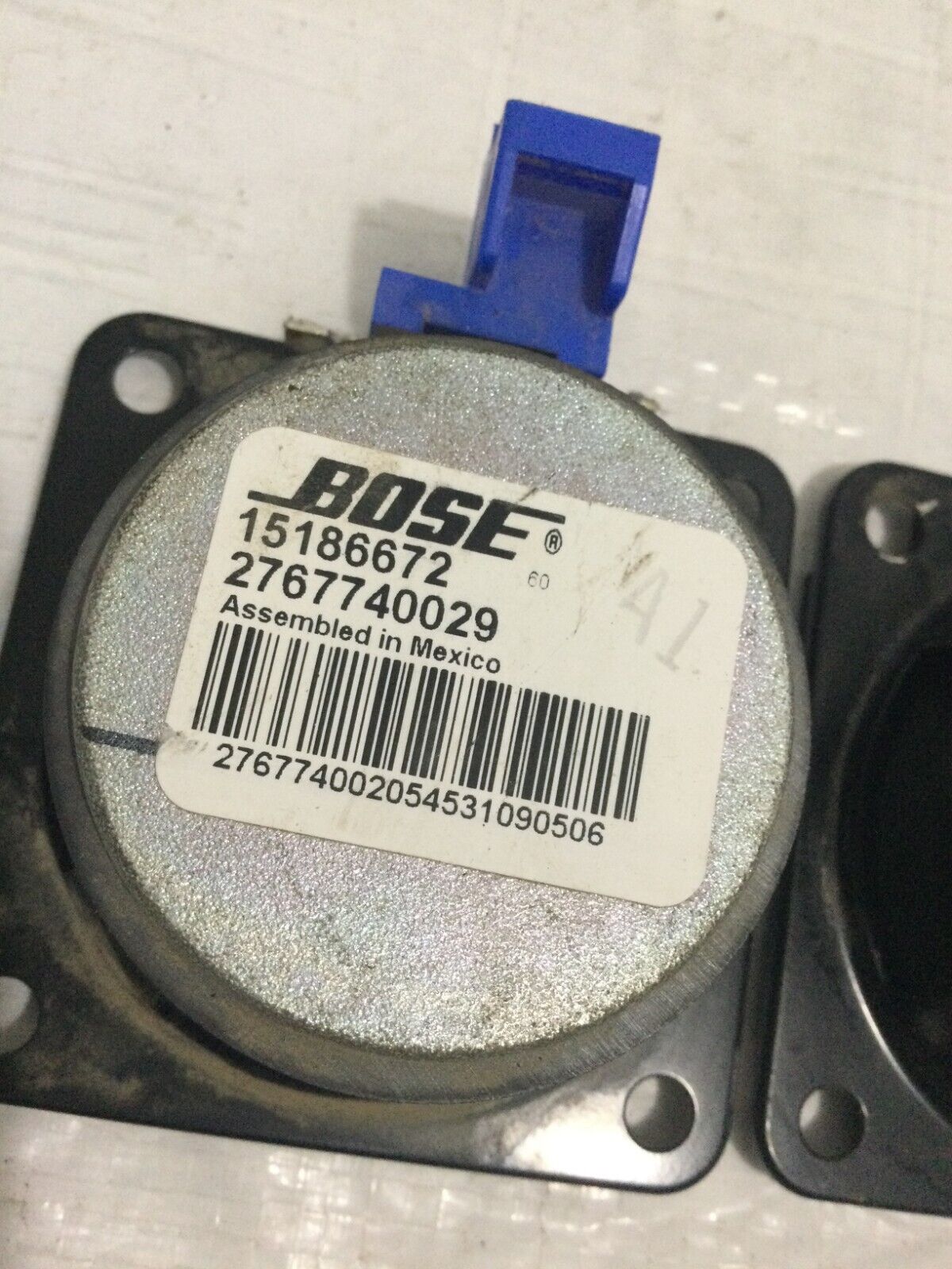 2007 -2010 Cadillac Escalade ESV  Side Pillar Speaker 15186672 OEM