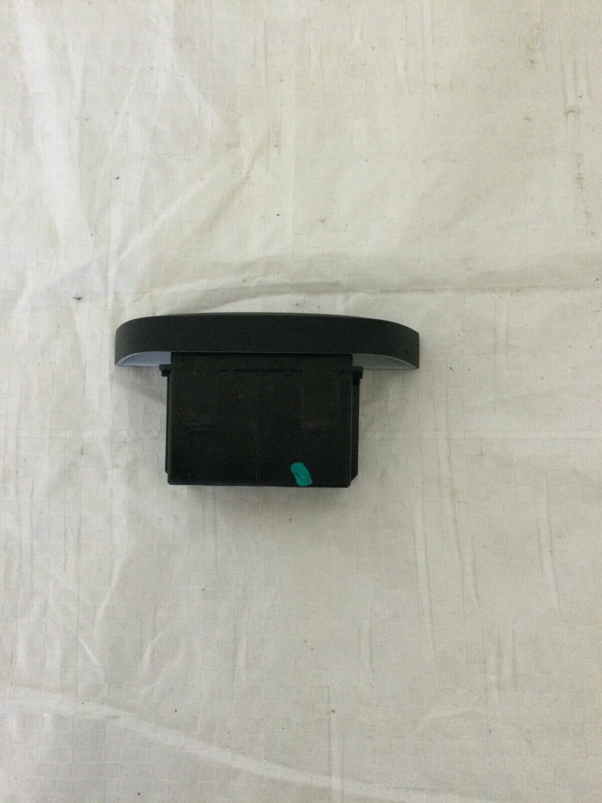 2016-2018 Chevrolet Cruze Hazard Flasher Switch OEM 13409820