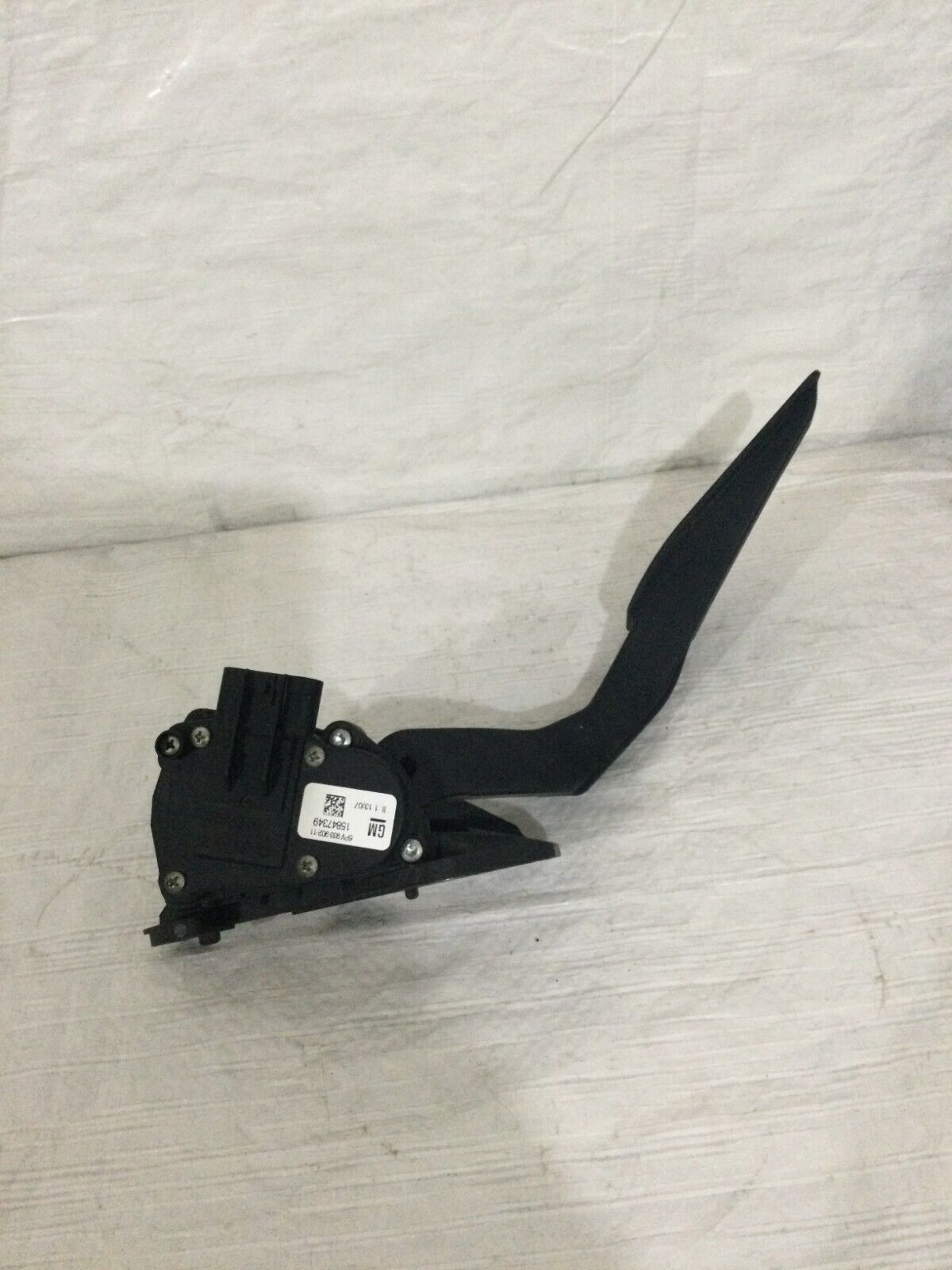 2007-2011  GMC Sierra 2500 HD Accelerator Pedal 15847349 OEM