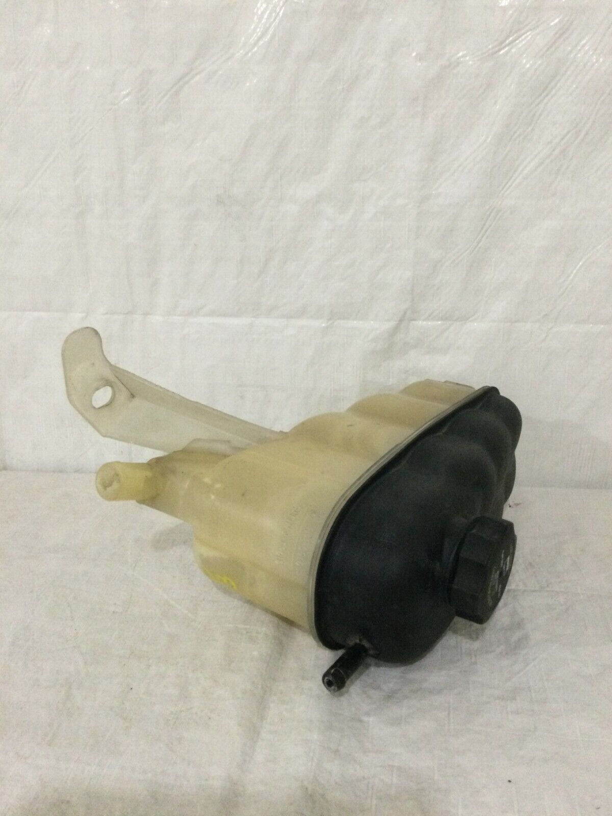 2007 GMC Yukon Coolant Recovery Bottle OEM 5.3L