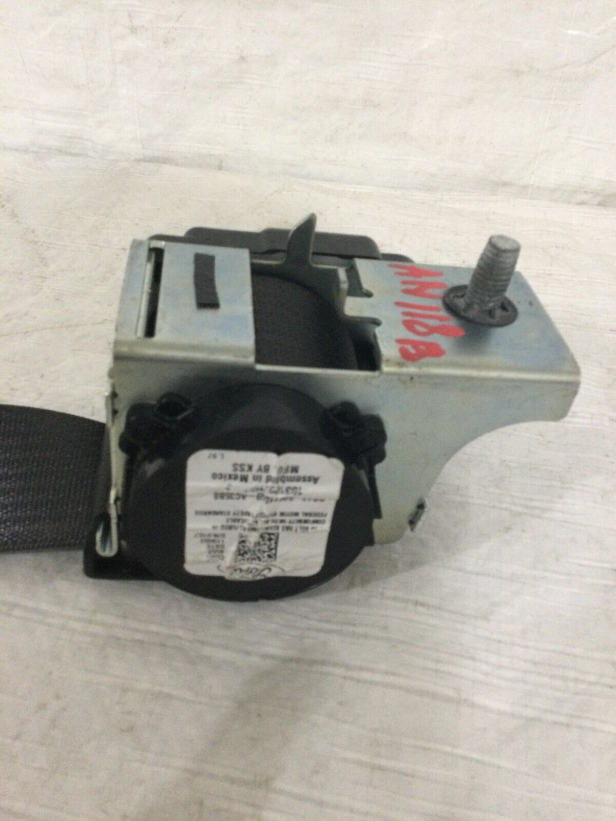 2019 Ford Taurus Rear Left Seat Belt OEM LH