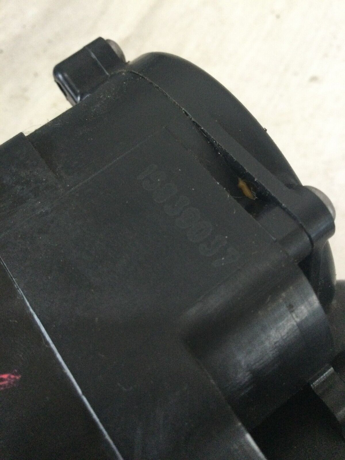 2007 Cadillac Escalade Tailgate Latch Power Liftgate Lock Actuator Motor OEM
