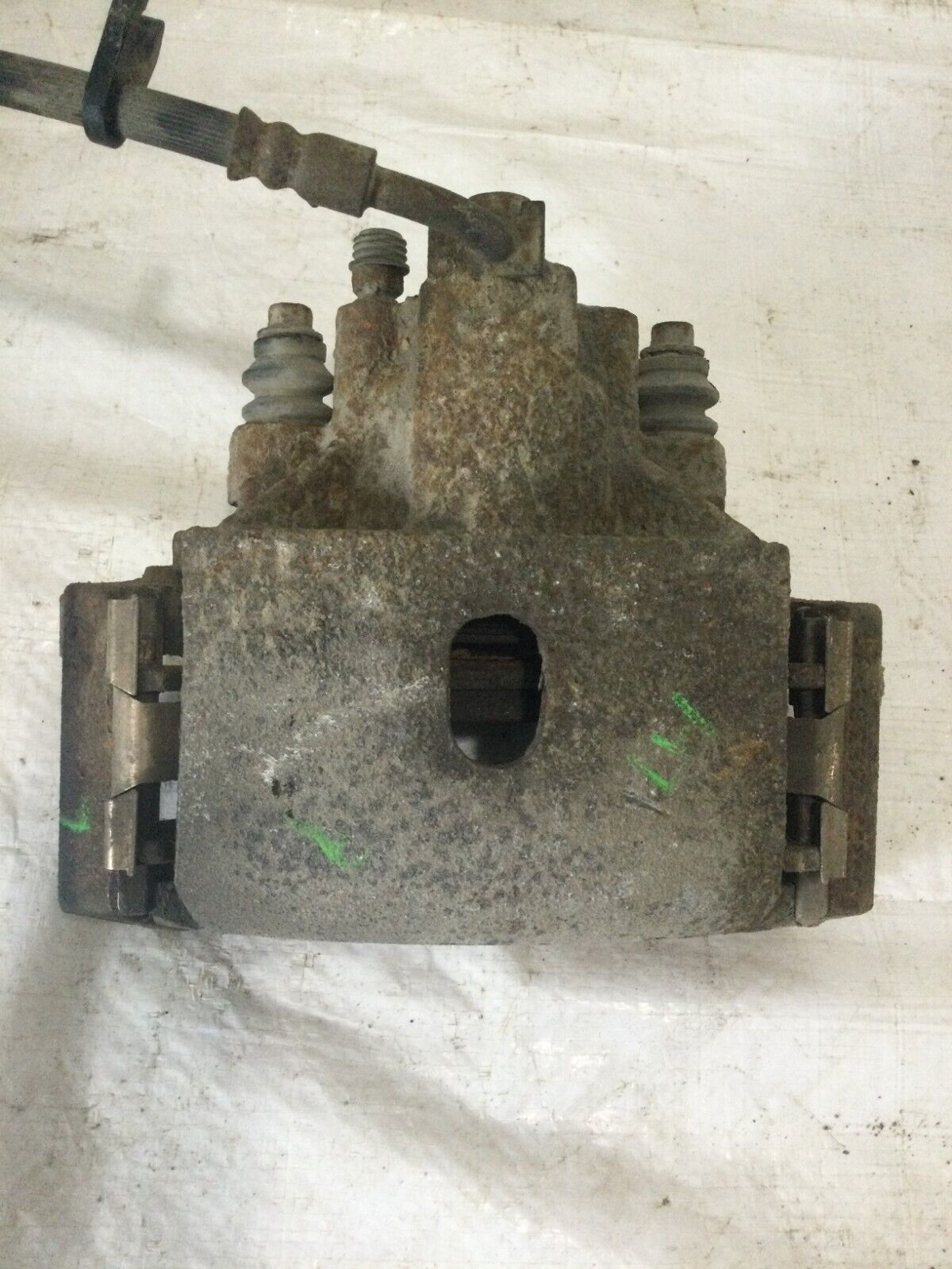 2004 - 2006 Dodge  Ram 1500 Rear Left  Brake  Caliper OEM