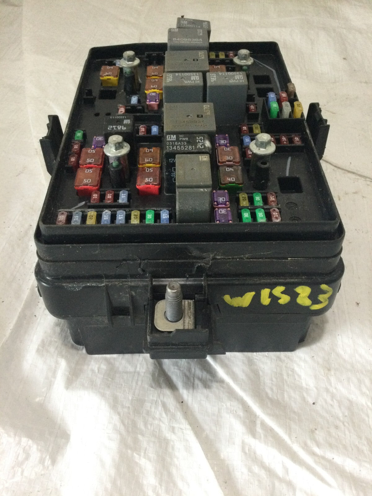 2019-2022 GMC Sierra 1500 Fusebox Fuse Box Relay Junction Module 86771158 OEM