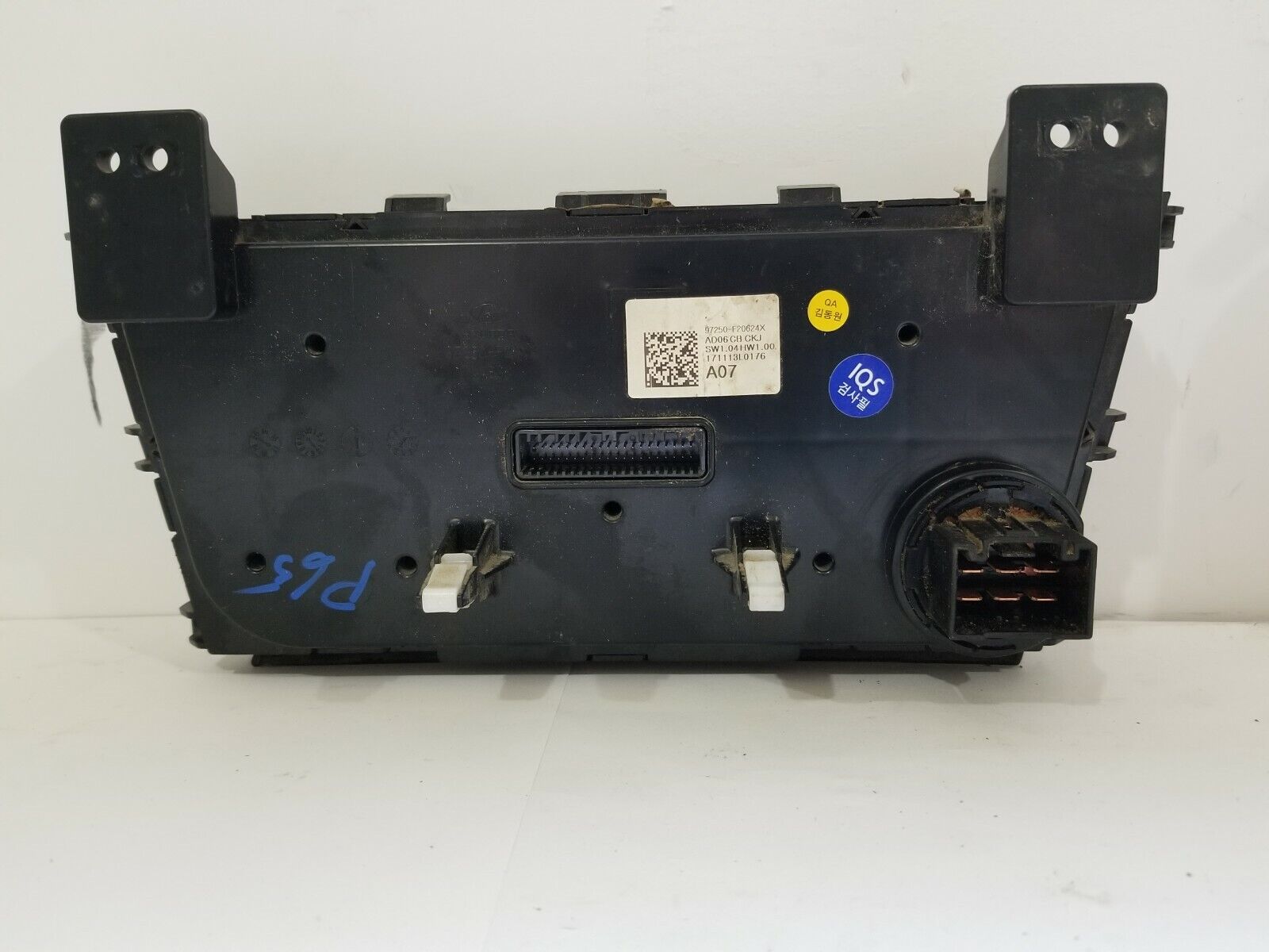 2017-2018 Hyundai Elantra Ac Heater Climate Control Unit OEM 97250F20624X