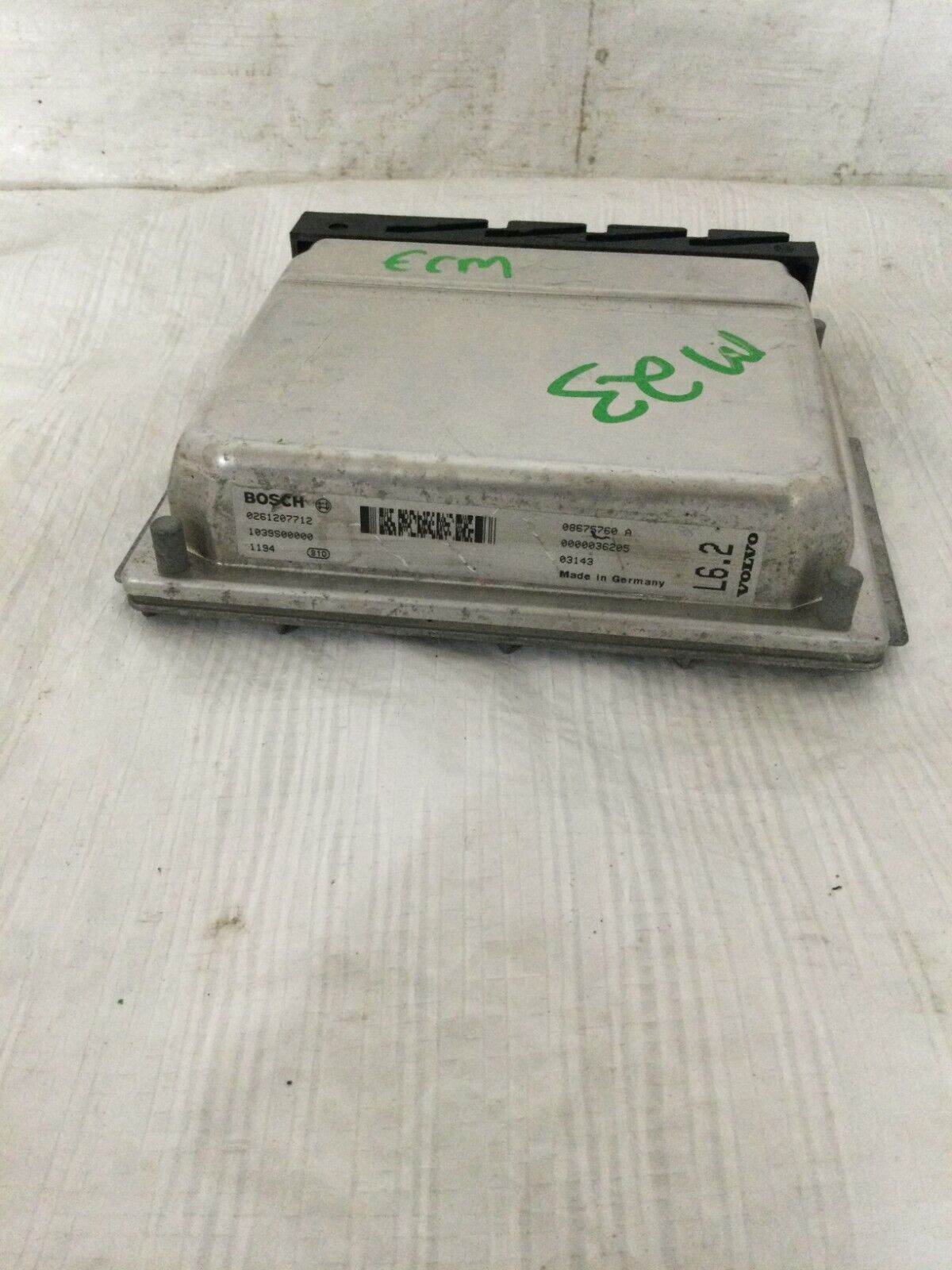 2004 Volvo S60 Computer Brain Engine Control ECU ECM Module 08675760A