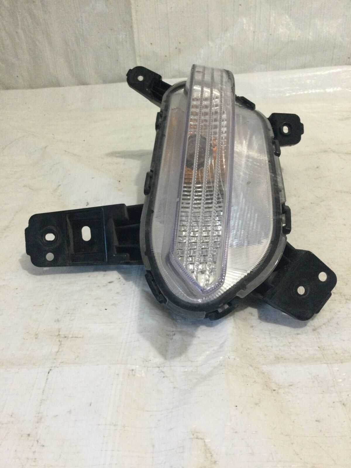 2019-2021 Kia Forte Front Right Fog Light  92304-M7000 OEM