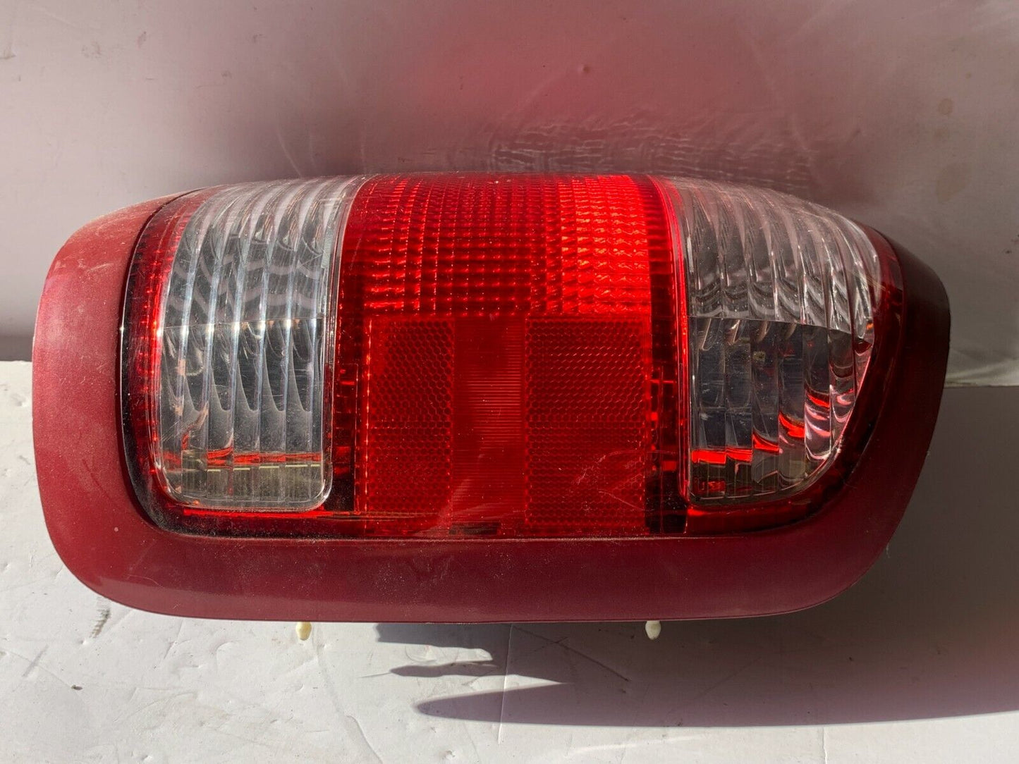 2002 Nissan Pathfinder Tail Light Lamp Rear Right Passenger Side OEM RH