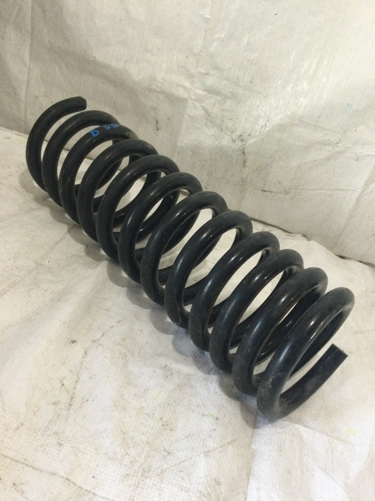 2021 Ram 2500 Rear Left Suspension Coils Spring OEM