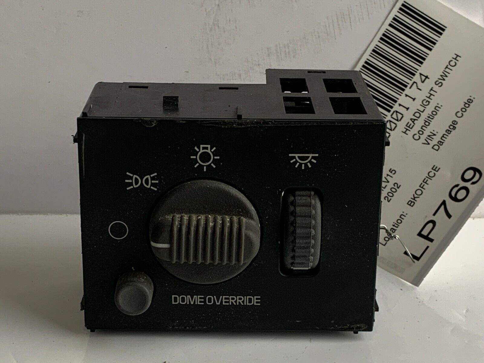 2002 Chevrolet Silverado 1500 Headlight Switch Wiring Connector OEM 15755595