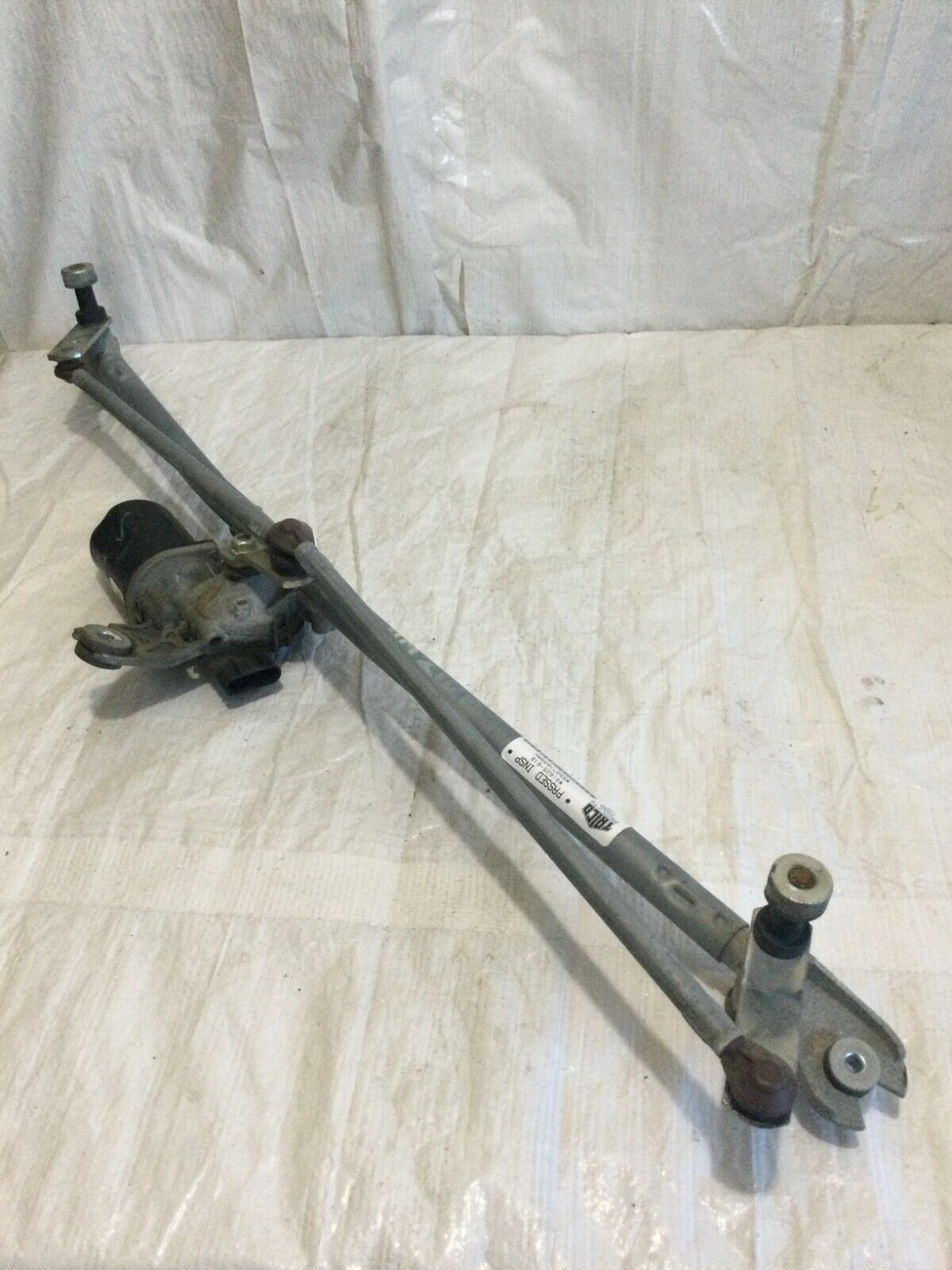 2007-2008 Dodge Ram 1500 Front Wiper Motor W/ Linkage OEM