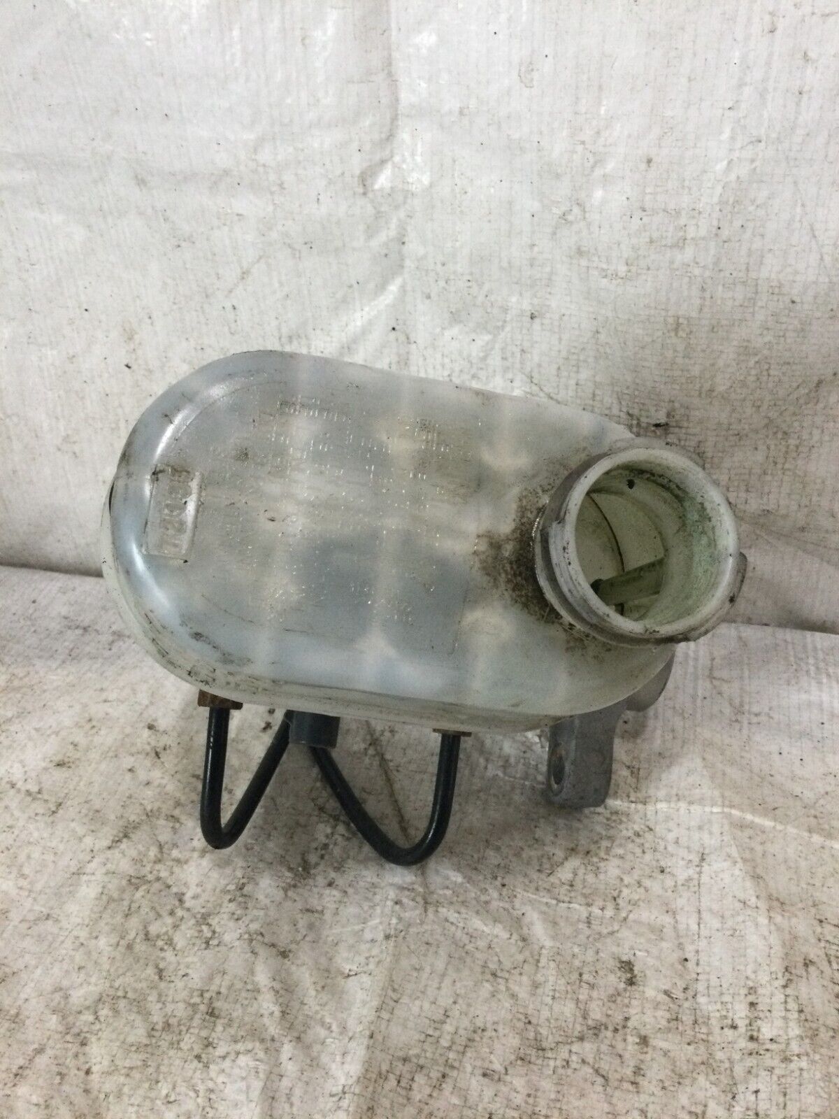 2007 Chevrolet Tahoe Master Brake Cylinder W/ Reservoir OEM