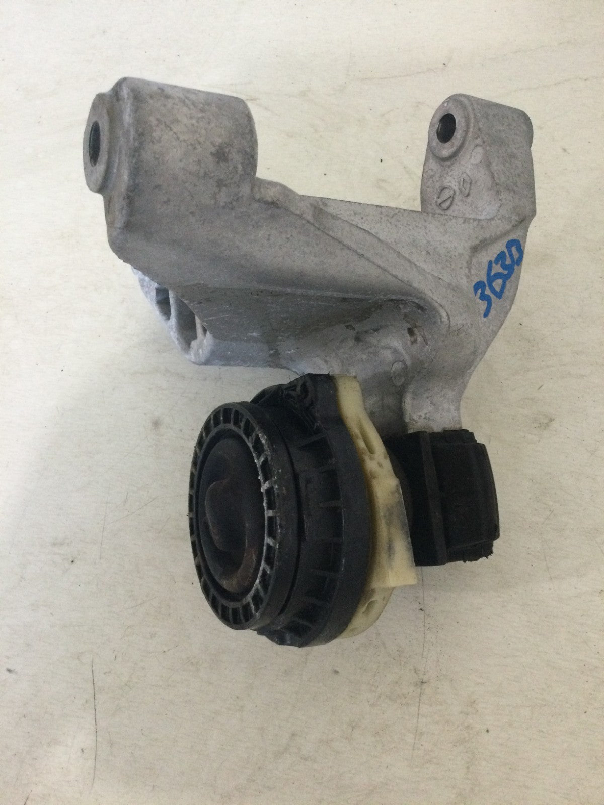 2024 Nissan Rogue 1.5L Engine Mount OEM
