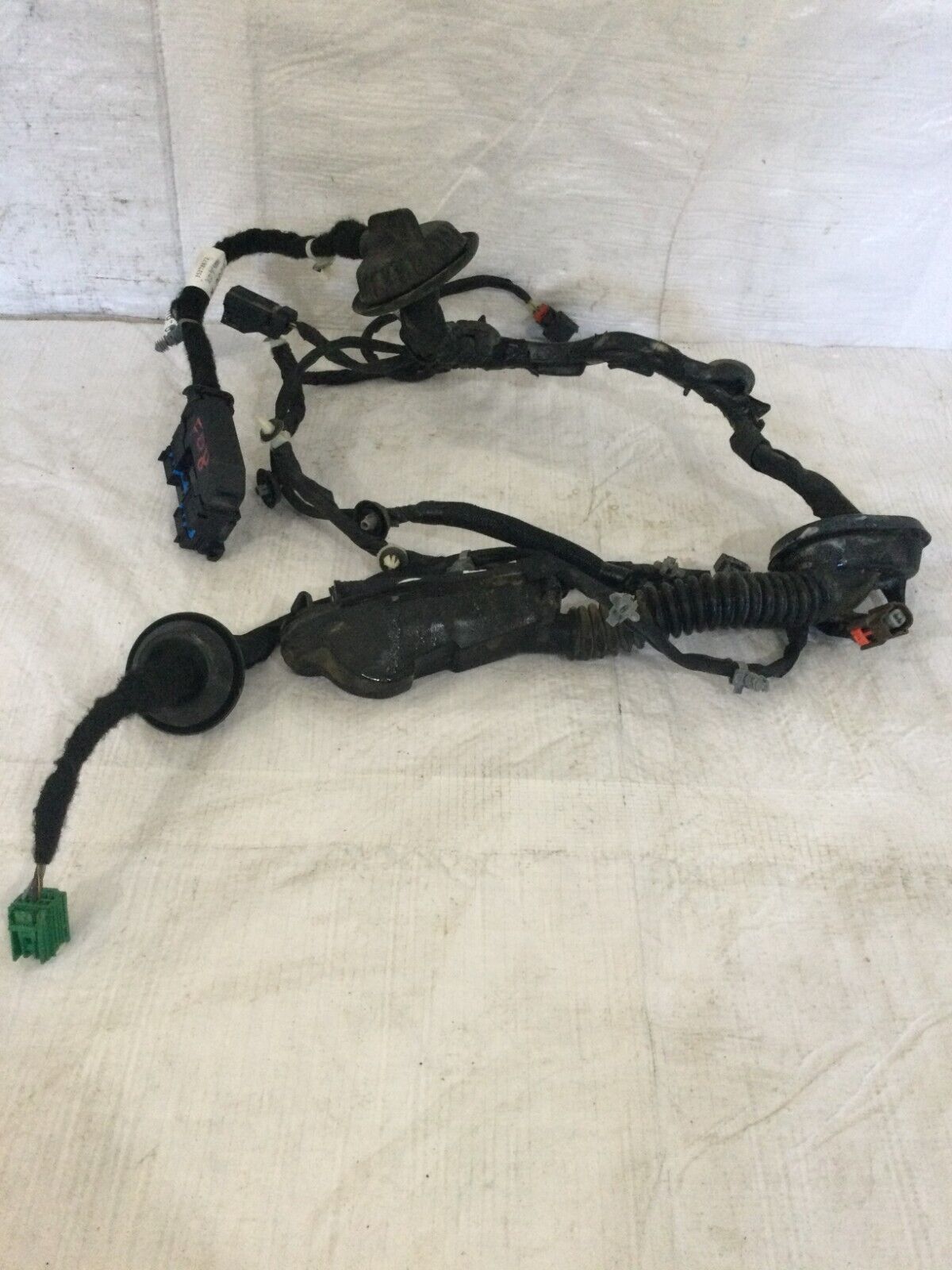 2019-2022 Chevrolet Silverado 1500 Front Right Passenger Door Wiring Harness OEM