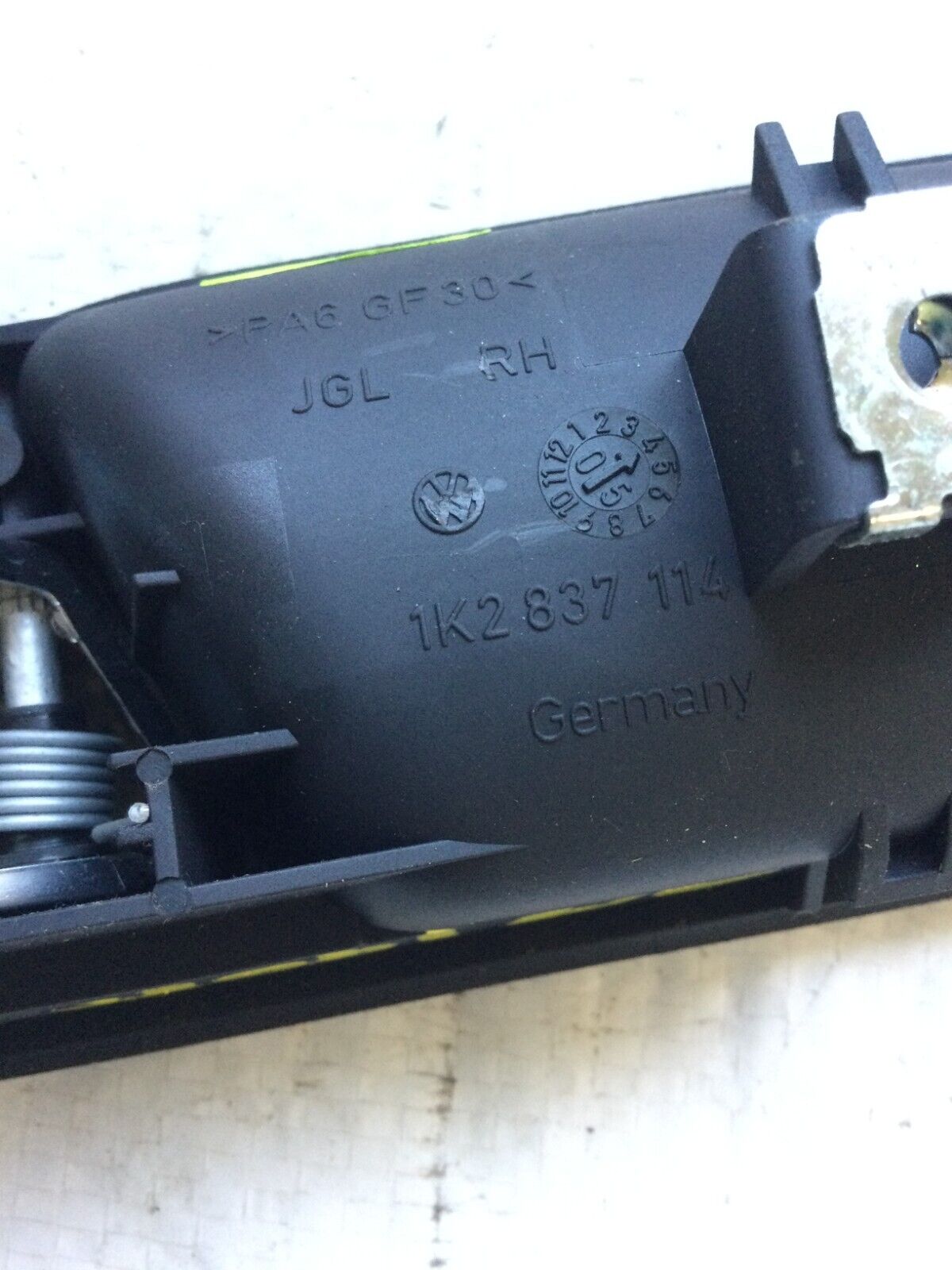 2006 Volkswagen Jetta Front Right Interior Door Handle OEM 1K2837114