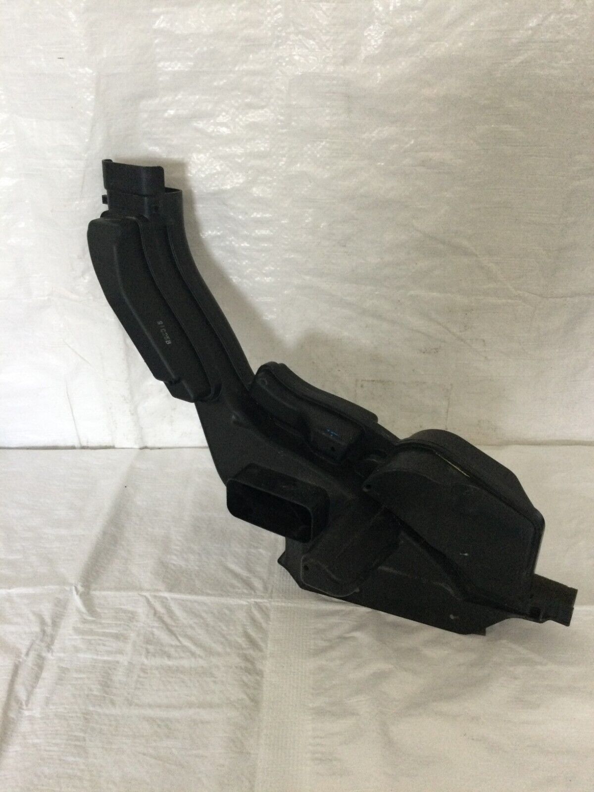 2018 Nissan Rogue Air Intake Tube Resonator Air Cleaner Duct OEM 4BA1B